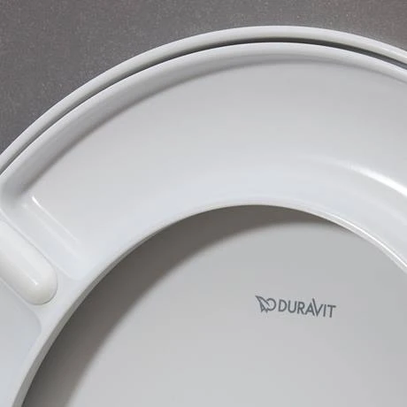 Duravit No.1 Soft Close Toilet Seat - 0021390000 4 Duravit No.1 Soft Close Toilet Seat - 0021390000 - Image 2